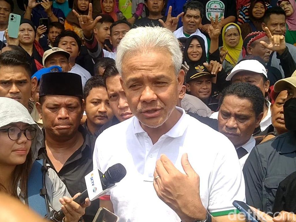 Ganjar Ajak Pilih Nomor 3: Sing Uwanen dan Uwannya Ori